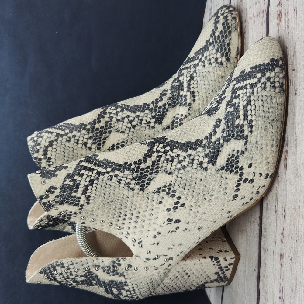 Steve Madden Rockstar Snakeskin Booties Ankle Boots Women's Size 12 - Picture 4 of 9